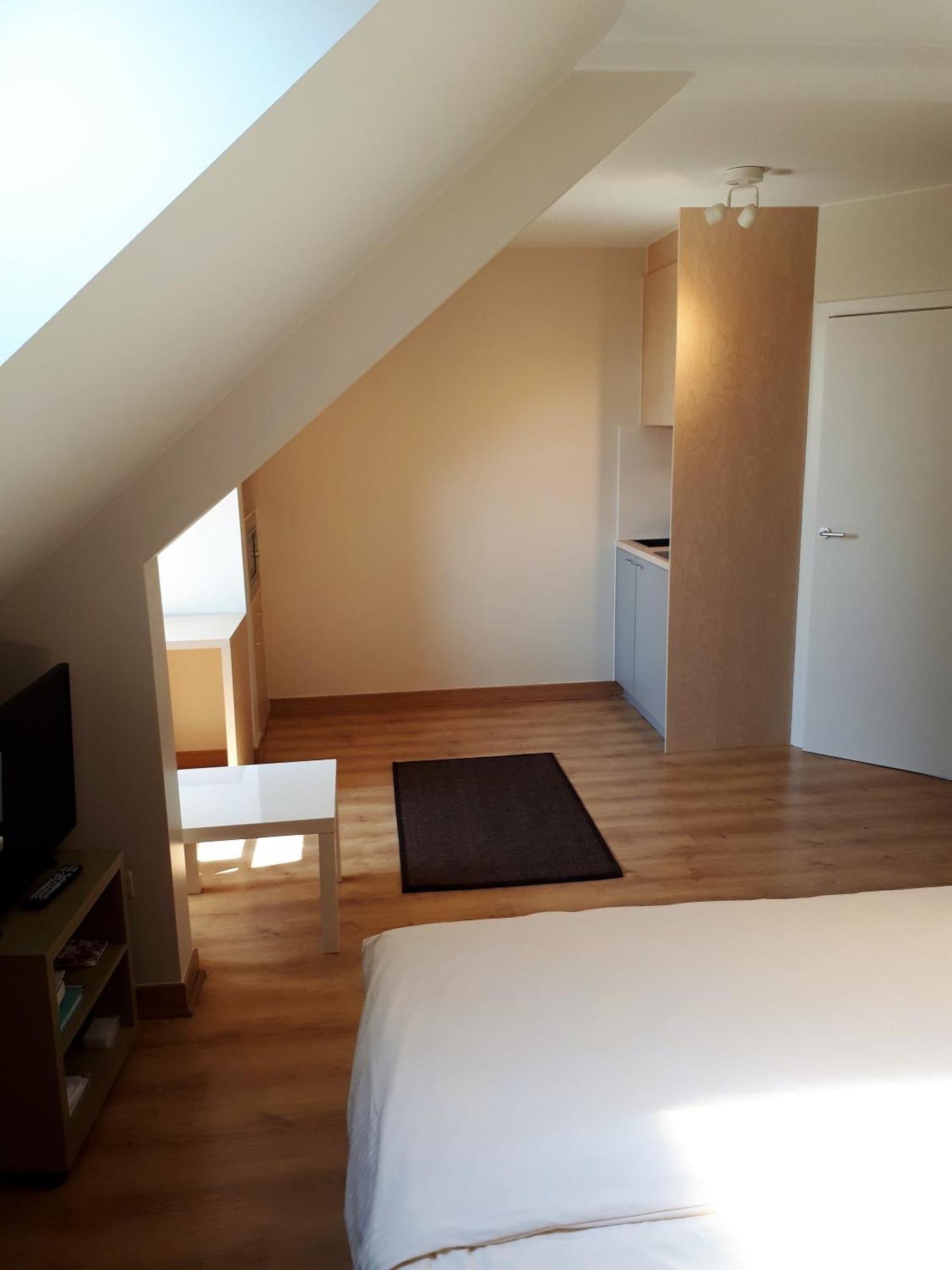 Guesthouse Dusart ฮัสเซลต์ ภายนอก รูปภาพ